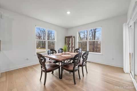 Tiny photo for South Elgin, IL 60177 (MLS # 12579115)