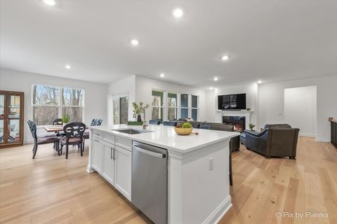 Tiny photo for South Elgin, IL 60177 (MLS # 12579115)