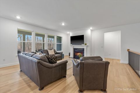 Tiny photo for South Elgin, IL 60177 (MLS # 12579115)