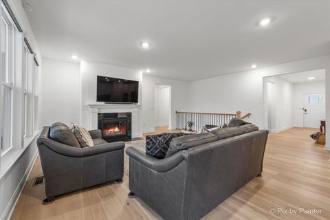 Tiny photo for South Elgin, IL 60177 (MLS # 12579115)