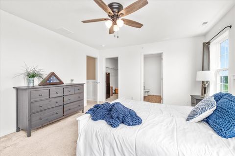 Tiny photo for 1122 Goldfinch Avenue, Yorkville, IL 60560 (MLS # 12635775)