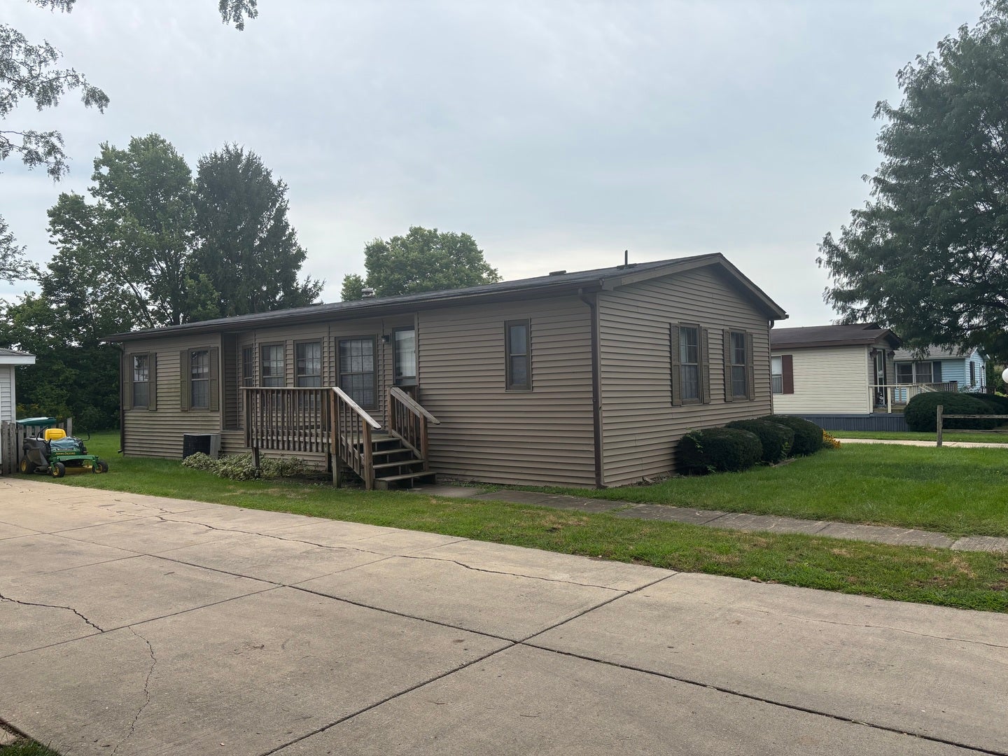 17 Cedar Lane