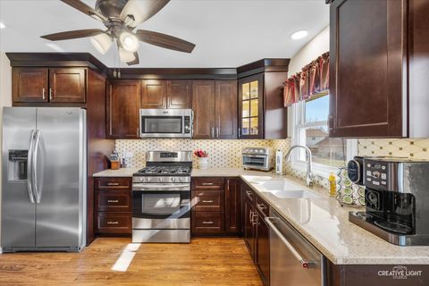 Tiny photo for 539 Ridge Place, Streamwood, IL 60107 (MLS # 12588777)