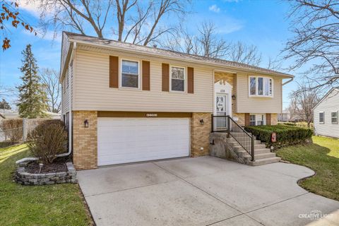 Tiny photo for 539 Ridge Place, Streamwood, IL 60107 (MLS # 12588777)