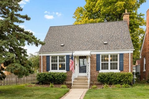 4246 Forest Avenue Brookfield IL 60513