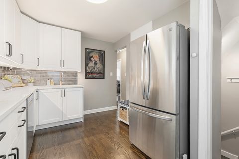 Tiny photo for 4246 Forest Avenue, Brookfield, IL 60513 (MLS # 12502163)