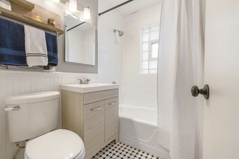 Tiny photo for 4246 Forest Avenue, Brookfield, IL 60513 (MLS # 12502163)