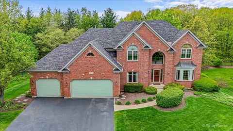 Photo of 630 Wind Energy Pass, Batavia, IL 60510 (MLS # 12461265)