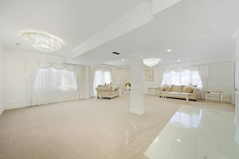 Tiny photo for 606 S Arlington Heights Road, Arlington Heights, IL 60005 (MLS # 12553615)