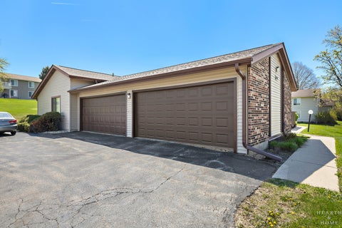 Tiny photo for 603 Waters Edge Drive #D, McHenry, IL 60050 (MLS # 12593051)