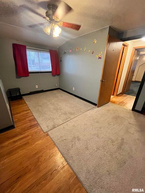 Tiny photo for 917 S 8TH Street, Clinton, IA 52732 (MLS # QC4267458)