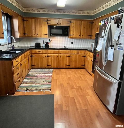 Tiny photo for 917 S 8TH Street, Clinton, IA 52732 (MLS # QC4267458)