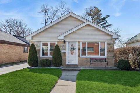 Tiny photo for 3124 Madison Street, Bellwood, IL 60104 (MLS # 12602033)