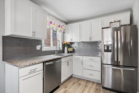 Tiny photo for 3124 Madison Street, Bellwood, IL 60104 (MLS # 12602033)