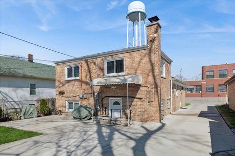 Tiny photo for 3124 Madison Street, Bellwood, IL 60104 (MLS # 12602033)