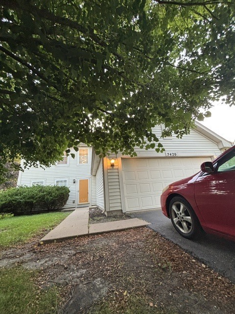 2420 Sisters Court