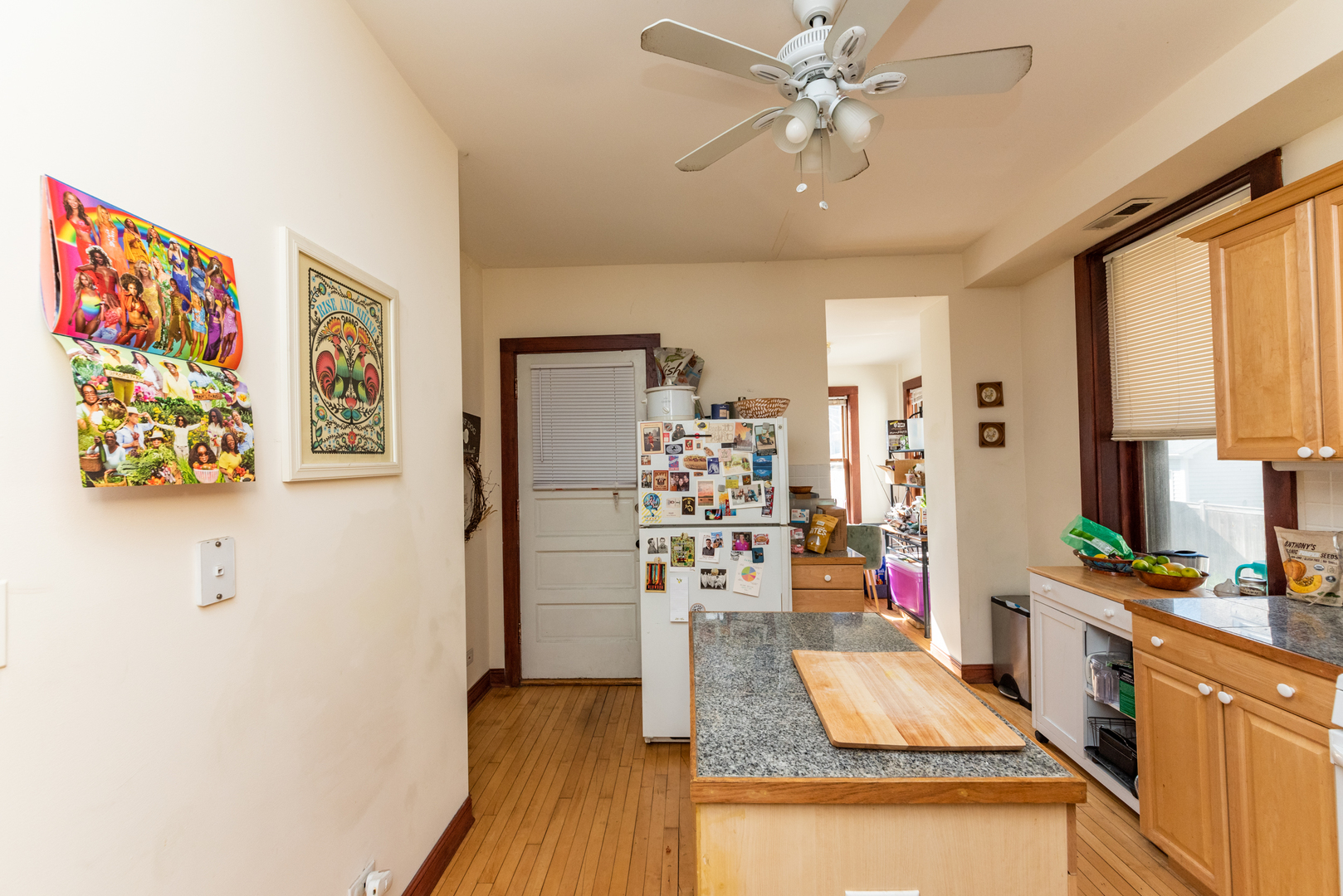 4612 N CLAREMONT Avenue