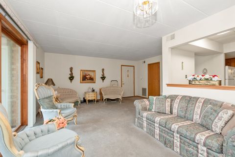 Tiny photo for 4920 134th Court #206, Crestwood, IL 60418 (MLS # 12493954)