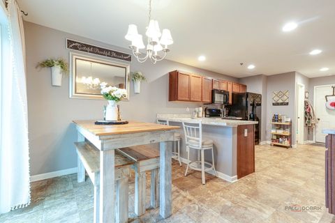 Tiny photo for 7058 Hidden Green Circle, Fox Lake, IL 60020 (MLS # 12629278)