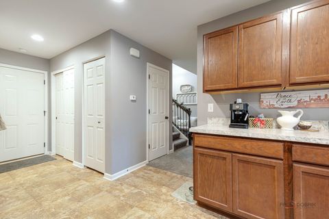 Tiny photo for 7058 Hidden Green Circle, Fox Lake, IL 60020 (MLS # 12629278)