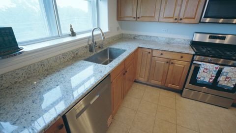 Tiny photo for 1 Itasca Place #408, Itasca, IL 60143 (MLS # 12439345)