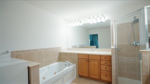 Tiny photo for 1 Itasca Place #408, Itasca, IL 60143 (MLS # 12439345)