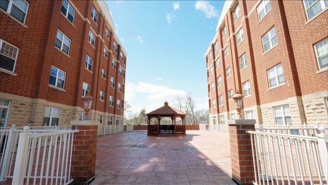 Tiny photo for 1 Itasca Place #408, Itasca, IL 60143 (MLS # 12439345)