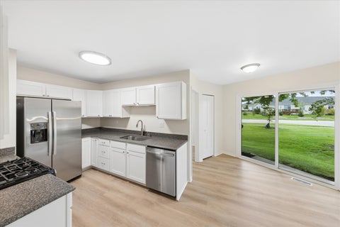 Tiny photo for 403 Monet Circle, Bolingbrook, IL 60440 (MLS # 12746744)