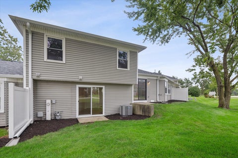 Tiny photo for 403 Monet Circle, Bolingbrook, IL 60440 (MLS # 12746744)