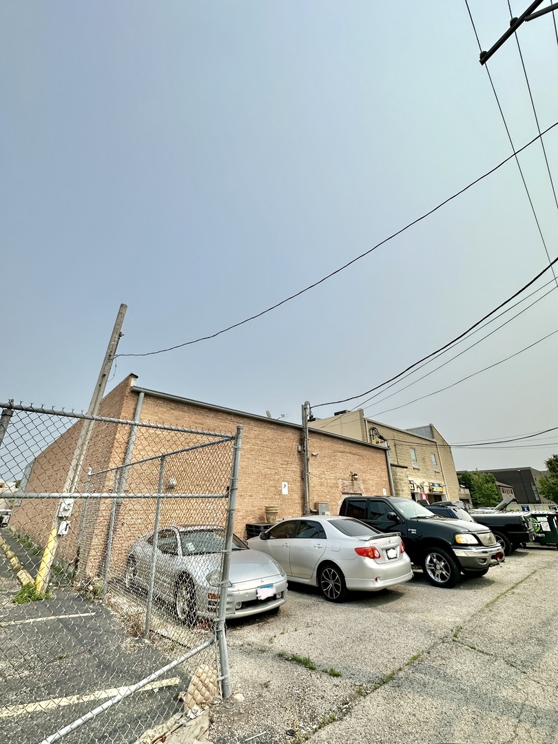 3102-06 N Harlem Avenue