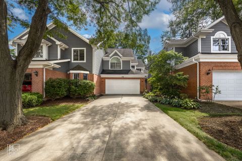 536 W EVERGREEN Street Wheaton IL 60187