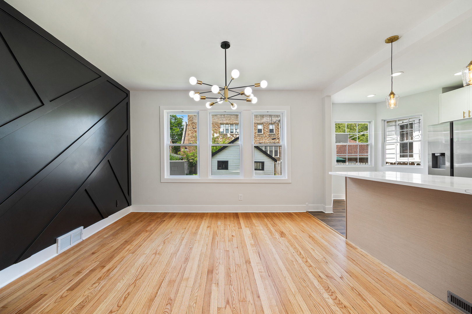 11304 S Lowe Avenue, Chicago, IL, 60628 4 11304 S Lowe Avenue