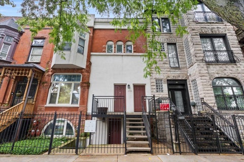 Photo of 2729 W Washington Boulevard #2, Chicago, IL 60612 (MLS # 12765445)