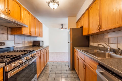 Tiny photo for 1375 Rebecca Drive #218, Hoffman Estates, IL 60169 (MLS # 12744509)