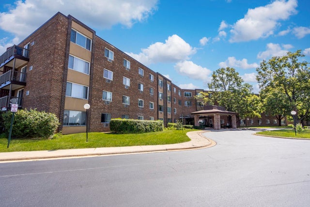 1375 Rebecca Drive 218