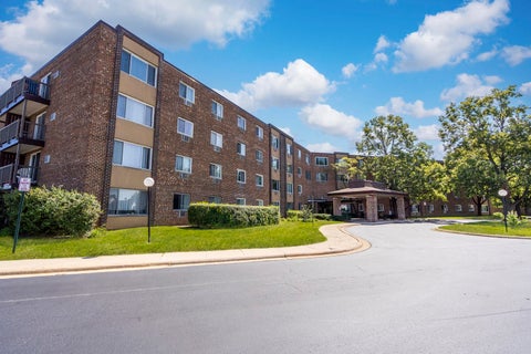 Photo of 1375 Rebecca Drive #218, Hoffman Estates, IL 60169 (MLS # 12744509)