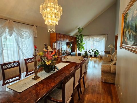 Tiny photo for 7810 S Lockwood Avenue, Burbank, IL 60459 (MLS # 12473874)