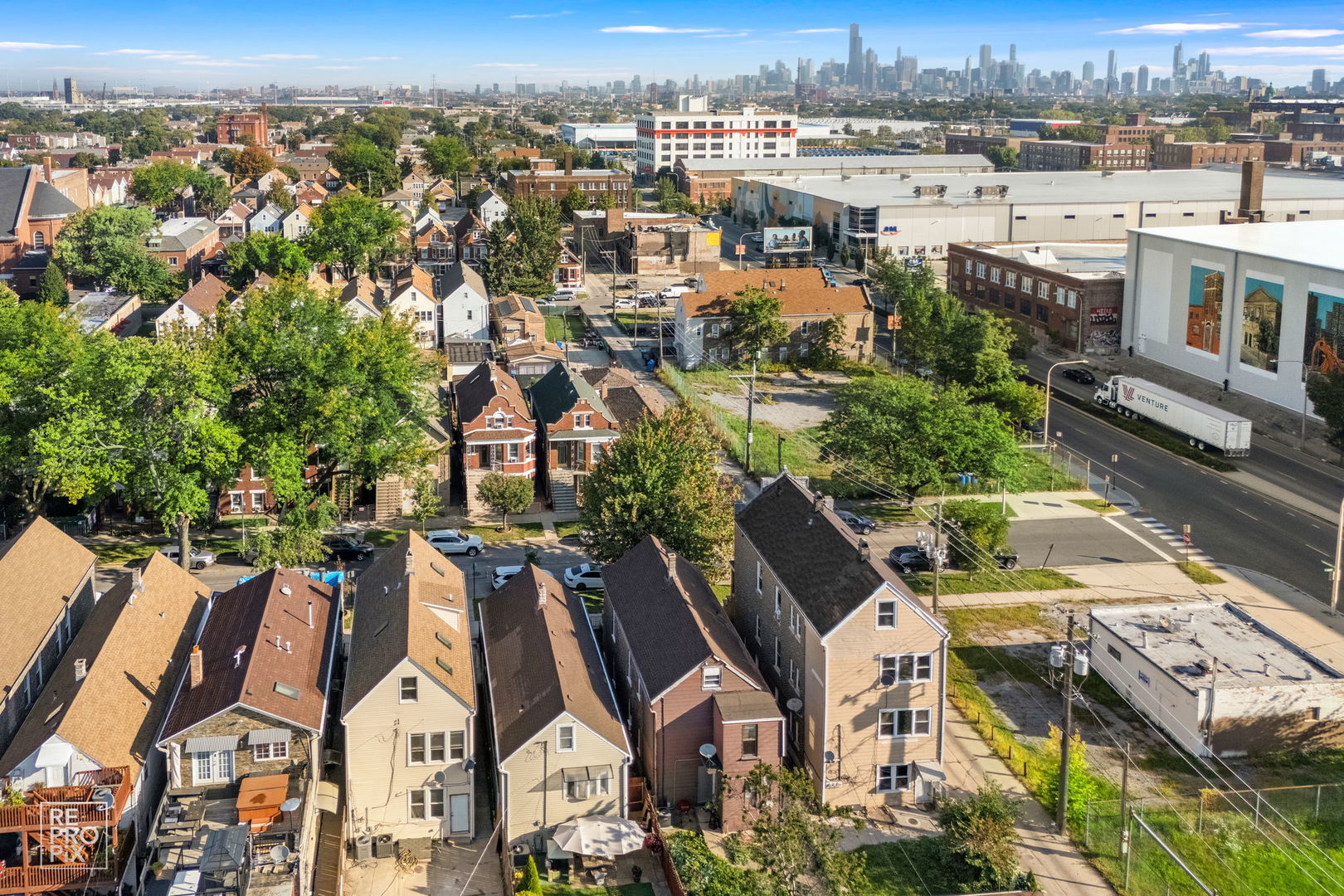 1624 W pershing Road