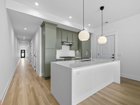 Tiny photo for 2471 N Clybourn Avenue #2, Chicago, IL 60614 (MLS # 12560548)