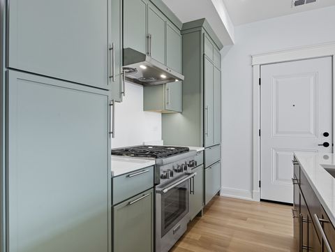 Tiny photo for 2471 N Clybourn Avenue #2, Chicago, IL 60614 (MLS # 12560548)