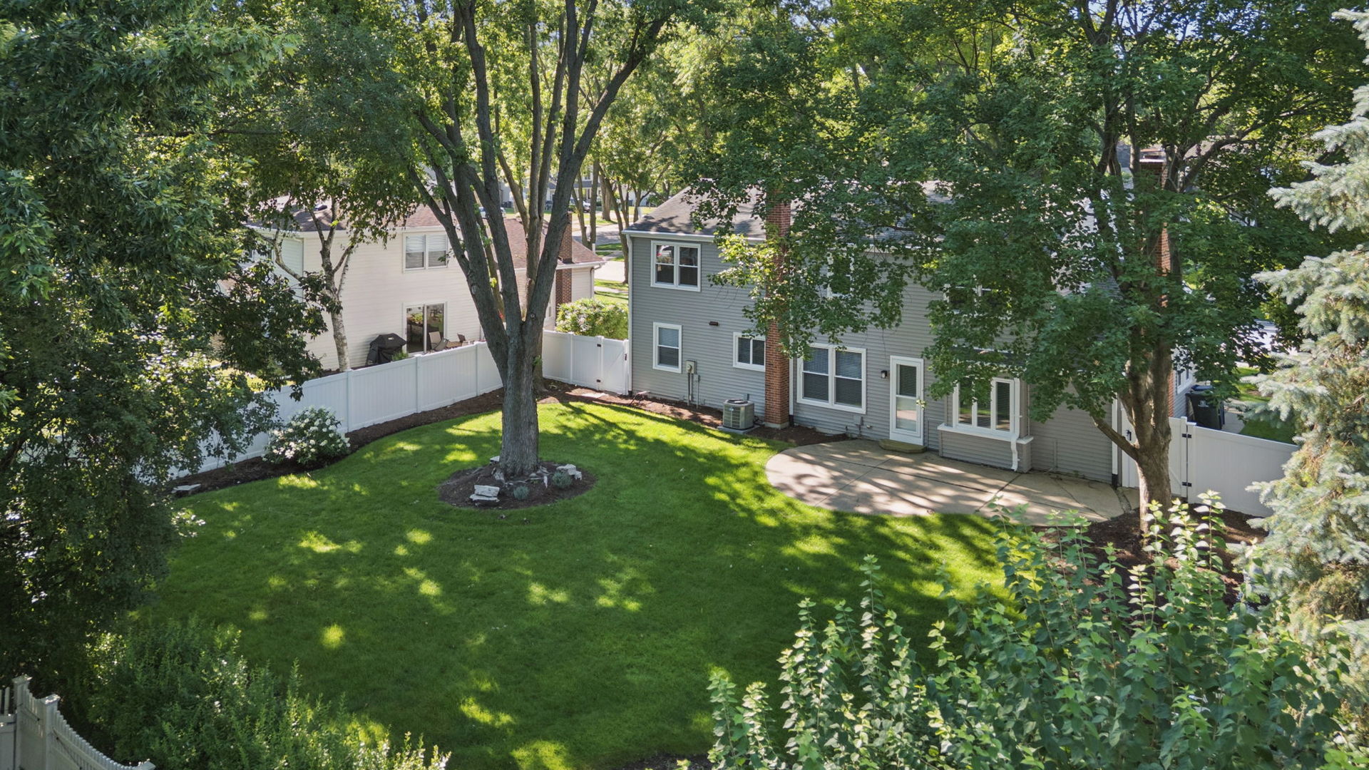 1249 STONEGATE Road