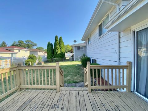 Tiny photo for 19805 Crescent Avenue, Lynwood, IL 60411 (MLS # 12428938)