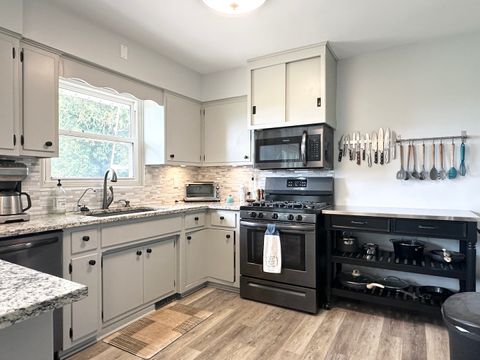 Tiny photo for 3150 River Road, Kankakee, IL 60901 (MLS # 12431053)