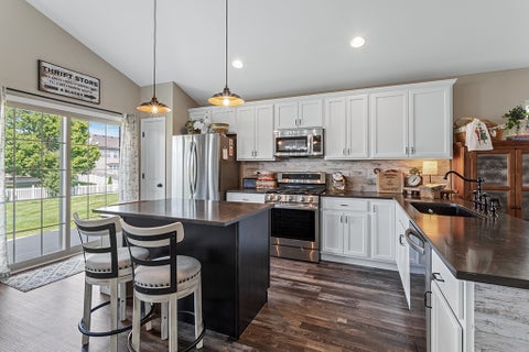 Tiny photo for 25632 S Riley Erin Road, Manhattan, IL 60442 (MLS # 12798011)