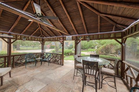 Tiny photo for 6235 N Newcastle Avenue, Chicago, IL 60631 (MLS # 12458634)