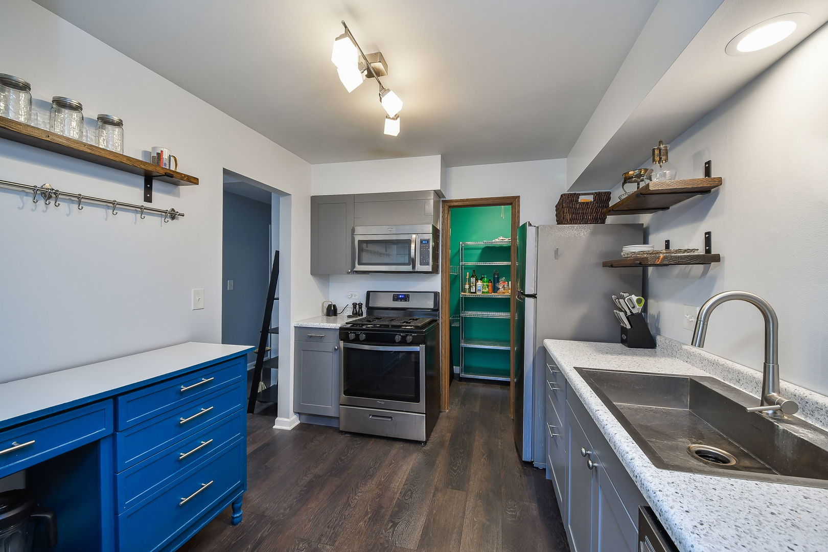 0N120 Windermere Road 2007