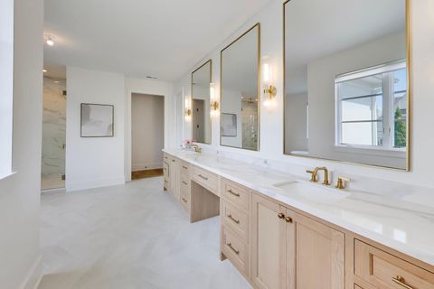 Tiny photo for 910 Allmen Avenue, Hinsdale, IL 60521 (MLS # 12622174)
