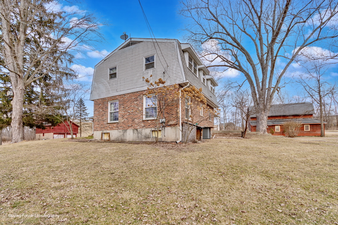 18N988 Angelina Place