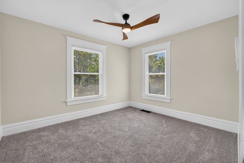 Tiny photo for 613 W 13th Street, Davenport, IA 52803 (MLS # 12752735)