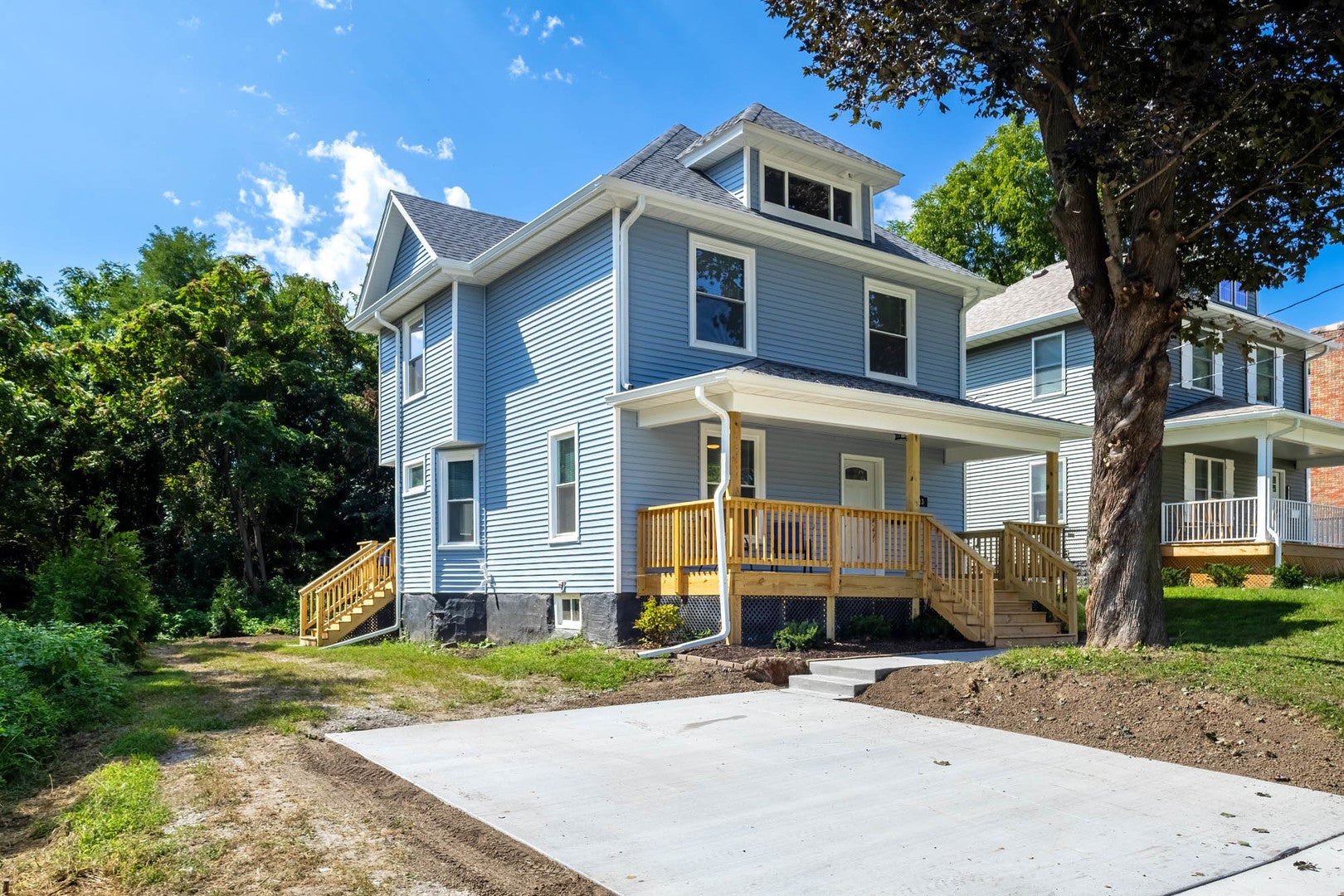 613 W 13th Street